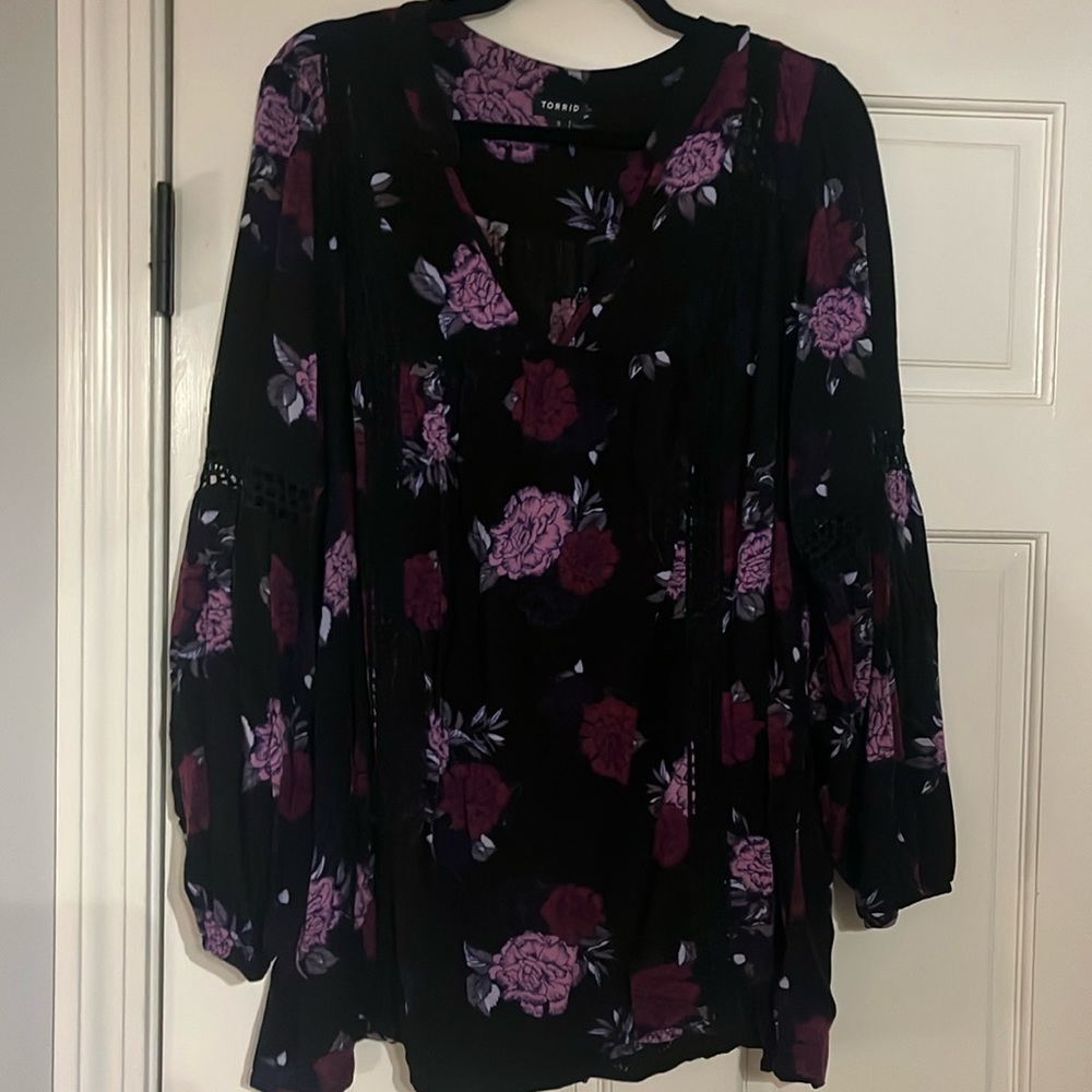 Torrid Blouse size 3
